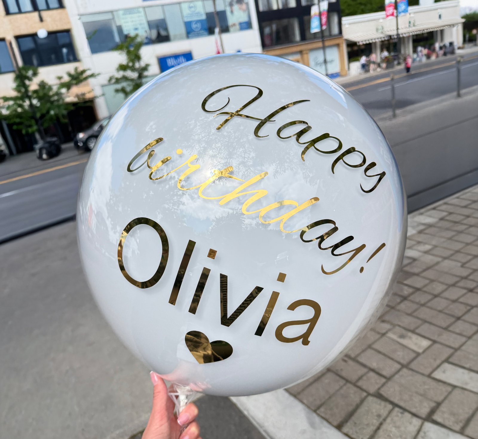 personalized-white-bubble-balloon-kit personalized-white-bubble-balloon-kit