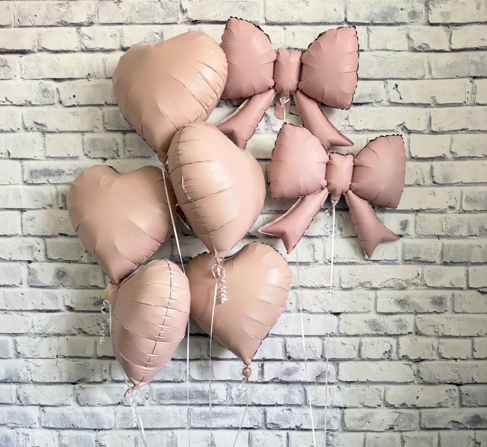pink-heart-balloon-bouquet pink-heart-balloon-bouquet